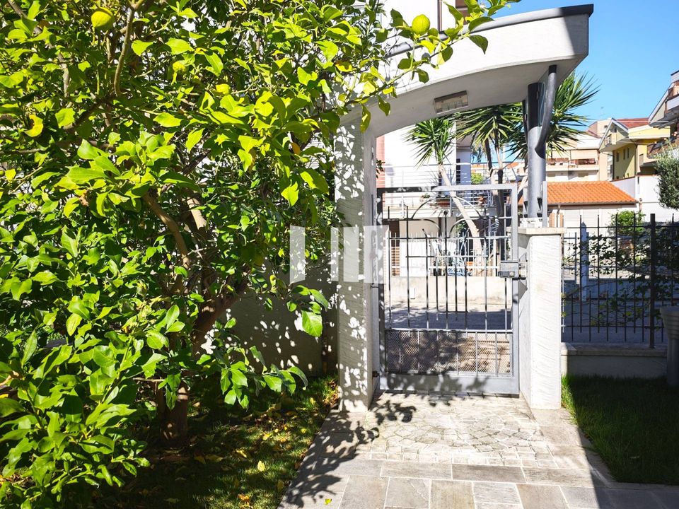 Villa i Giulianova, Teramo - foto 1