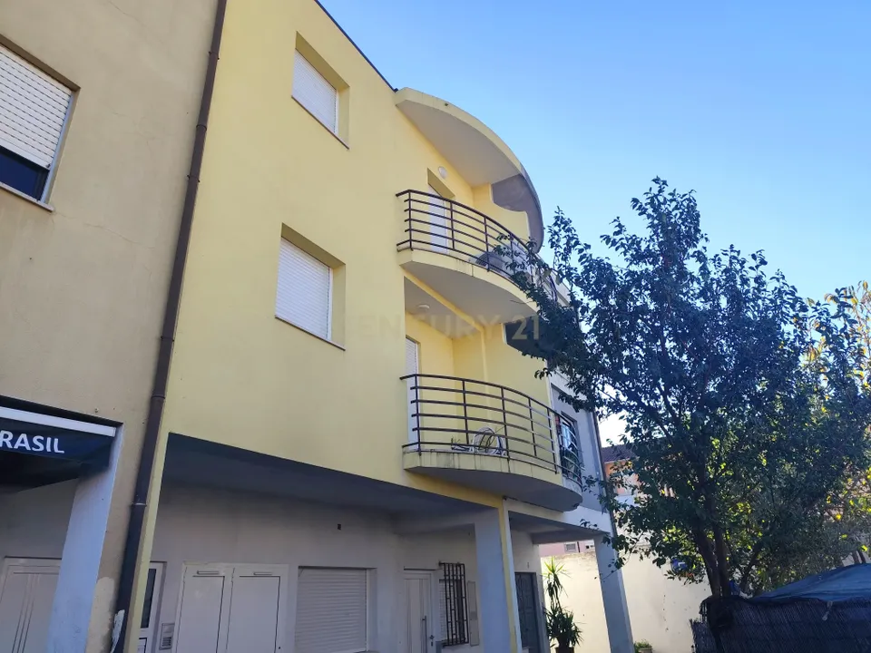 Erhvervsejendom i Chaves, Vila Real - foto 1