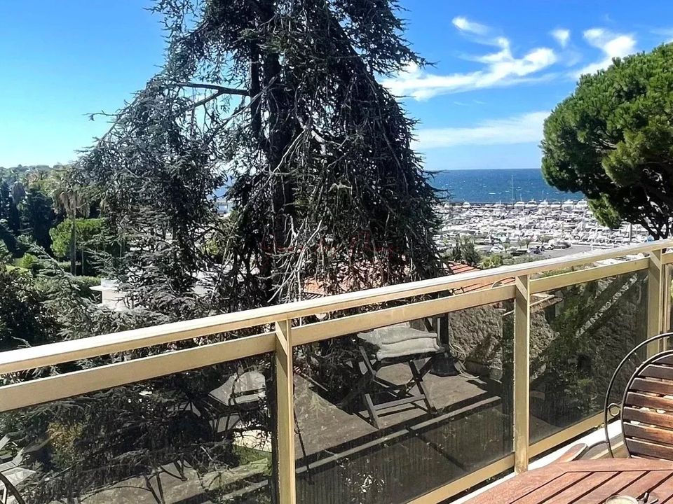 Lejlighed i Juan-les-Pins, Alpes-Maritimes - foto 1