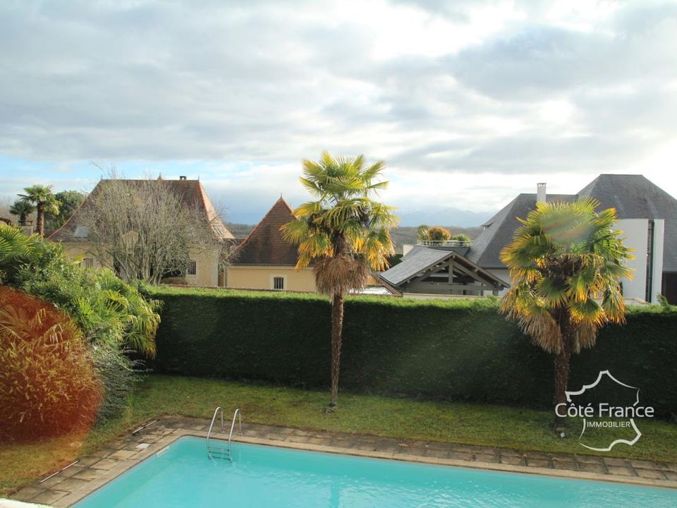Villa em Idron, Pyrenees-Atlantiques - foto 1
