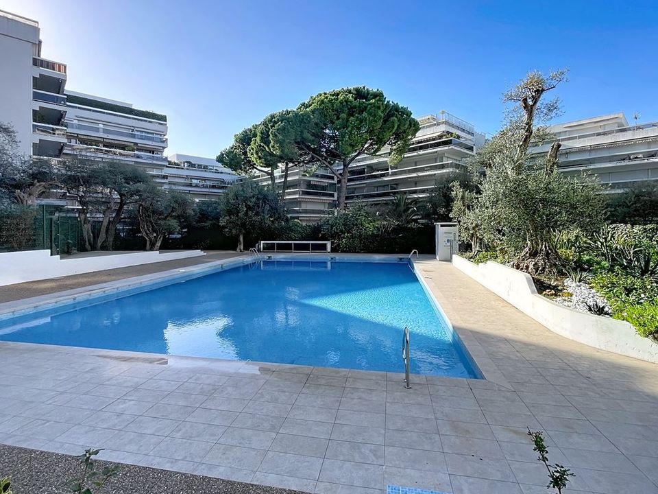 Lejlighed i Antibes, Alpes-Maritimes - foto 1