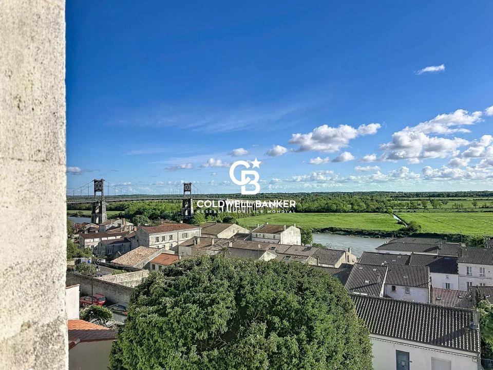 Villa en Tonnay-Charente, Charente-Maritime - foto 2