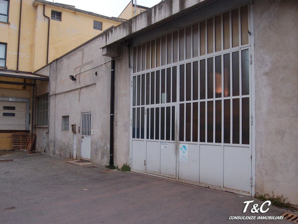 Erhvervsejendom i Pinerolo, Turin - foto 3