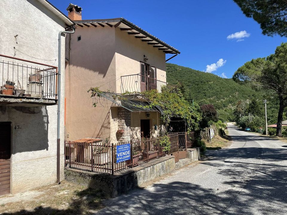 Villa i Cerreto di Spoleto, Perugia - foto 1