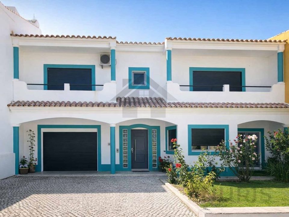 Villa i Estombar, Faro - foto 1
