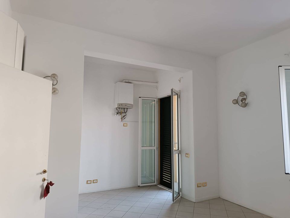 L'establiment comercial a Pontedera, Pisa - foto 4