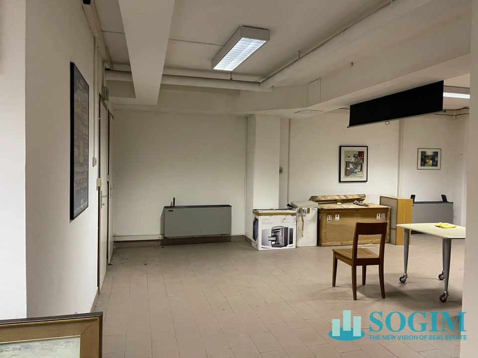 Erhvervsejendom i Cologno Monzese, Milan - foto 2