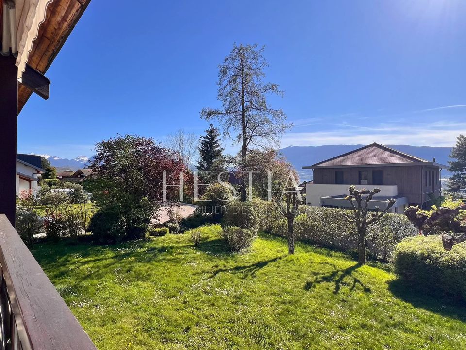 Villa in Annecy, Haute-Savoie - foto 2