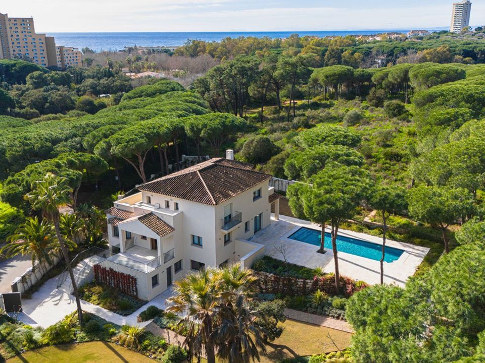 Villa i Las Chapas, Malaga - bilde 1