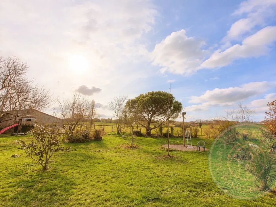 Landhuis in Lembeye, Pyrenees-Atlantiques - foto 2