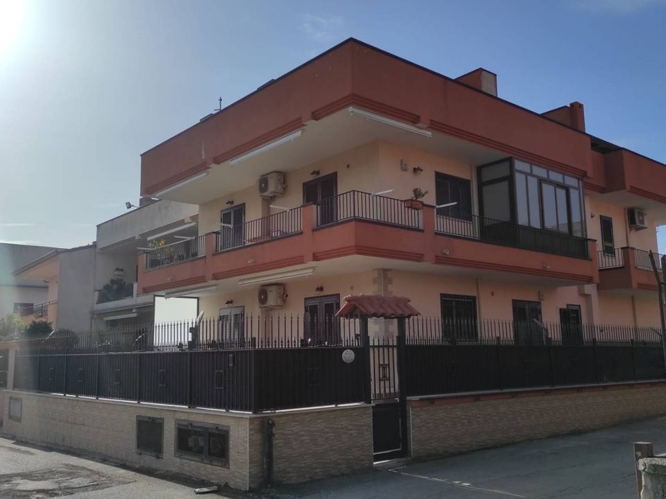 Appartement - Maddaloni, Caserta - photo 1
