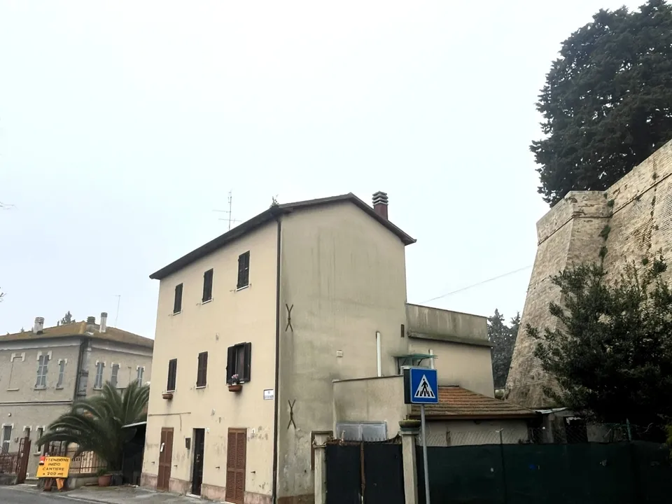 Byhus i Trecastelli, Ancona - foto 2