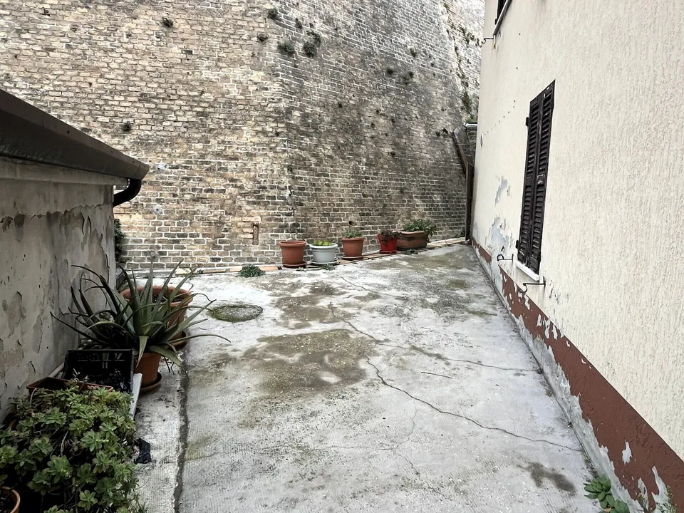 Byhus i Trecastelli, Ancona - foto 4
