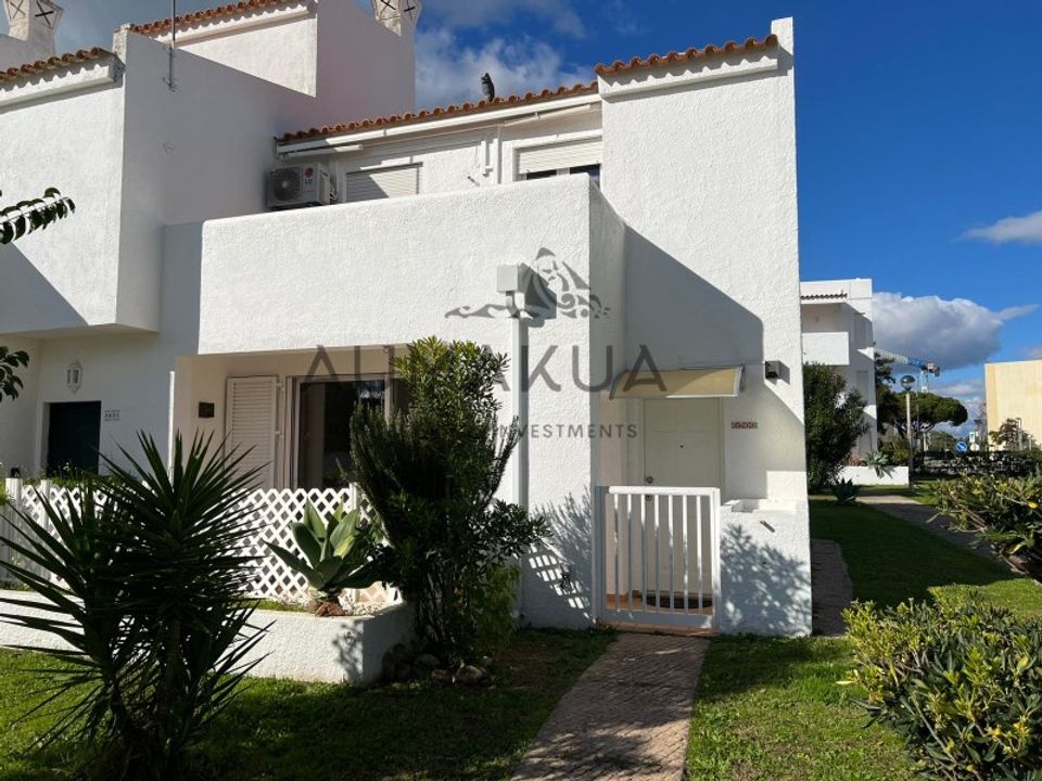 Villa i Quarteira, Faro - foto 1