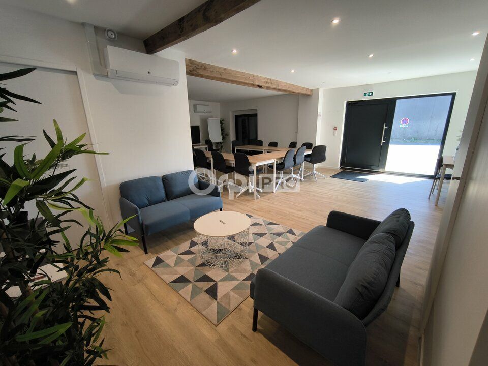 L'establiment comercial a Brive-la-Gaillarde, Correze - foto 3