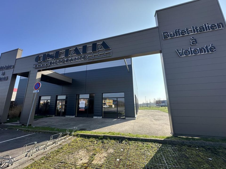 Erhvervsejendom i Bruay-la-Buissière, Pas-de-Calais - foto 2