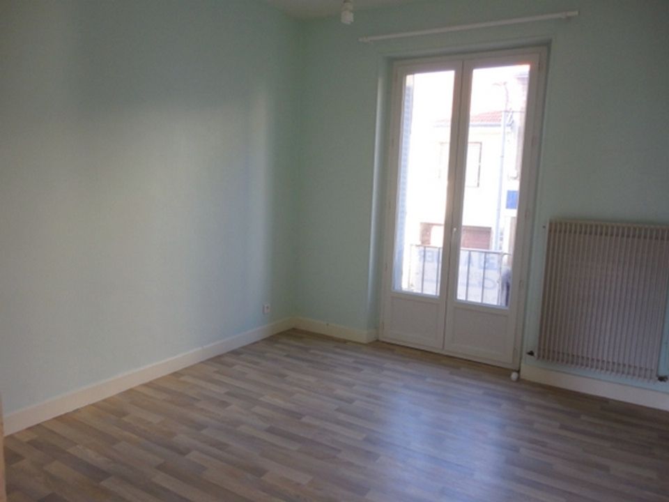 Apartment in Clermont-Ferrand, Puy-de-Dome - photo 3