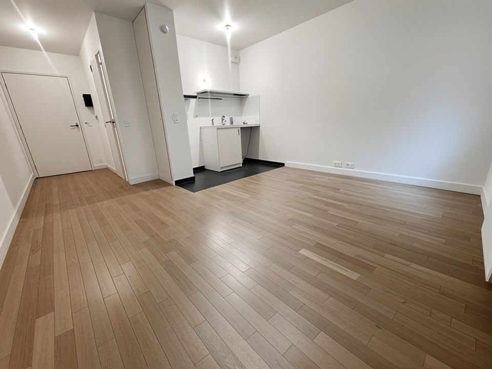 Lejlighed i Le Pré-Saint-Gervais, Seine-Saint-Denis - foto 2