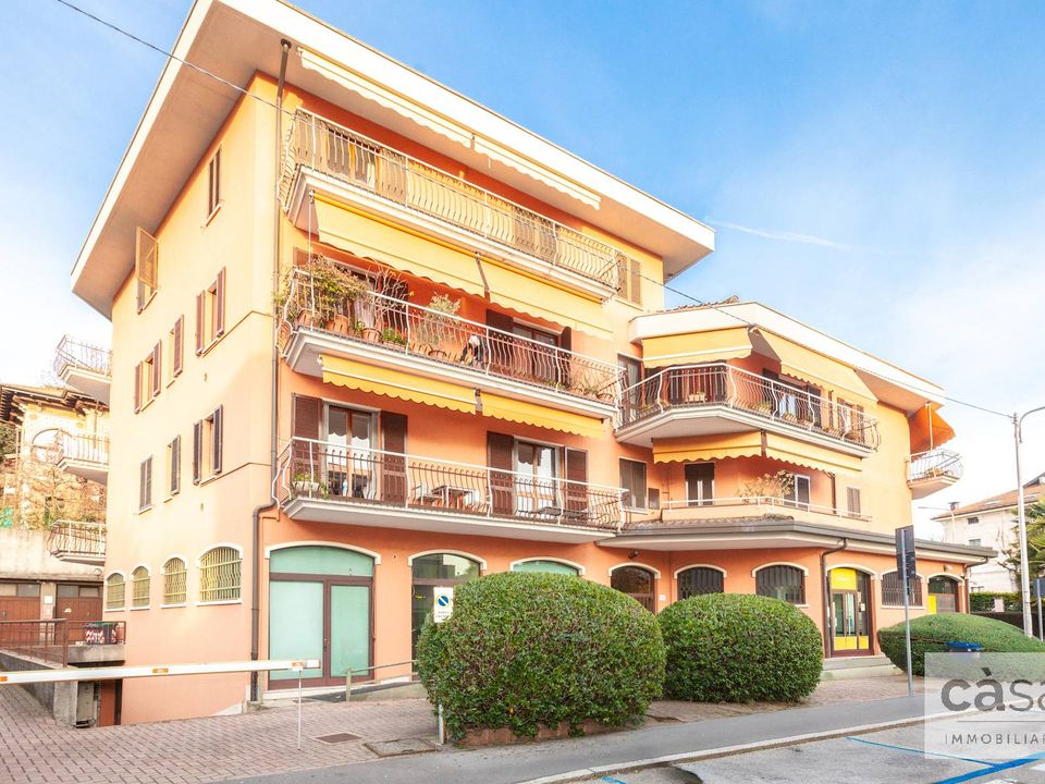 Erhvervsejendom i Varese, Varese - foto 1