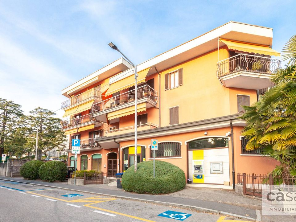 Erhvervsejendom i Varese, Varese - foto 1