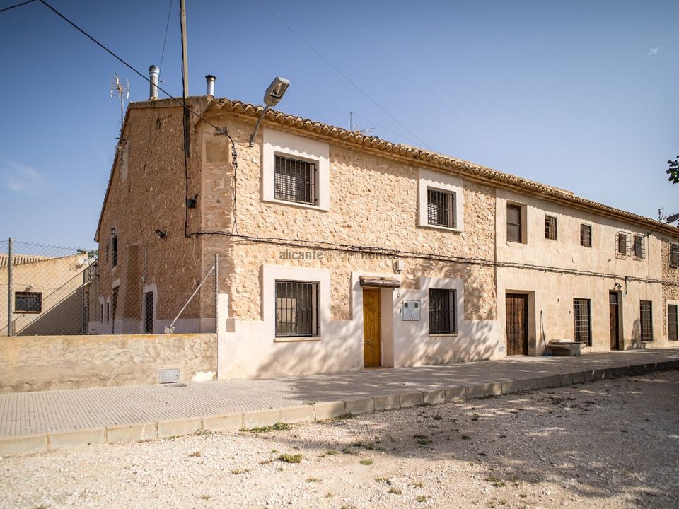Landejendom i Pinoso, Alicante - foto 3