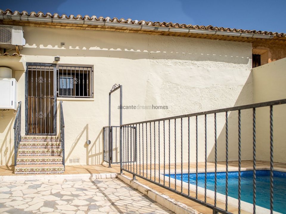 Landejendom i Pinoso, Alicante - foto 4