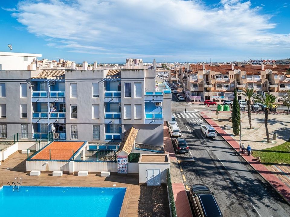 Lejlighed i Torrevieja, Alicante - foto 1