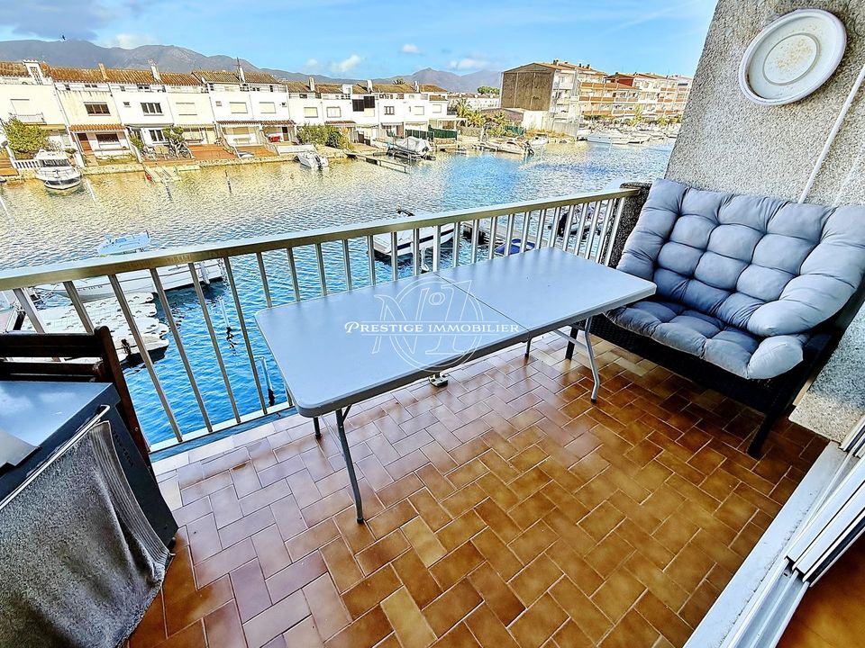 Lejlighed i Empuriabrava, Gerona - foto 4
