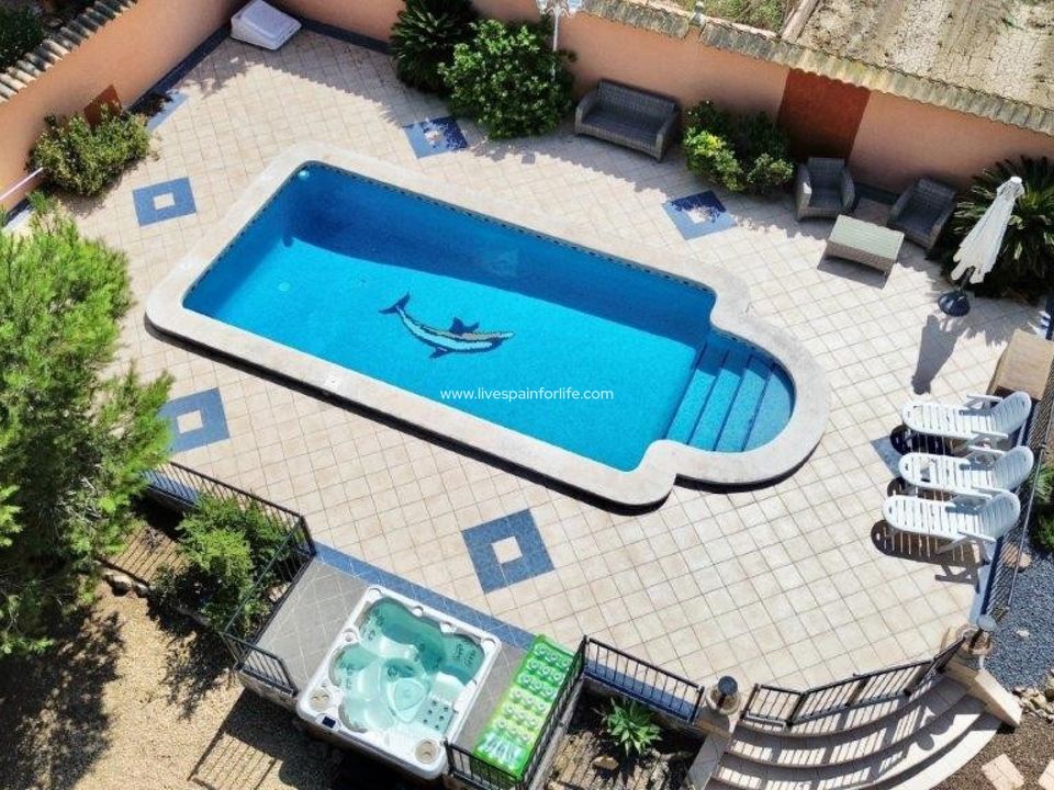 Landejendom i Dolores, Alicante - foto 1