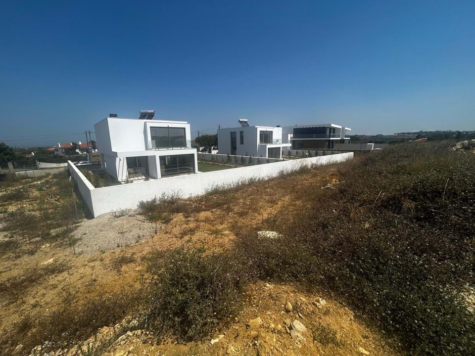 Helårsgrund i Sao Joao das Lampas e Terrugem, Lisbon - foto 1