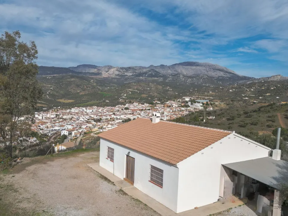 Landejendom i Riogordo, Malaga - foto 1
