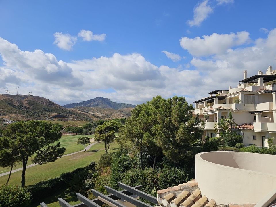 Lejlighed i Benahavis, Malaga - foto 4