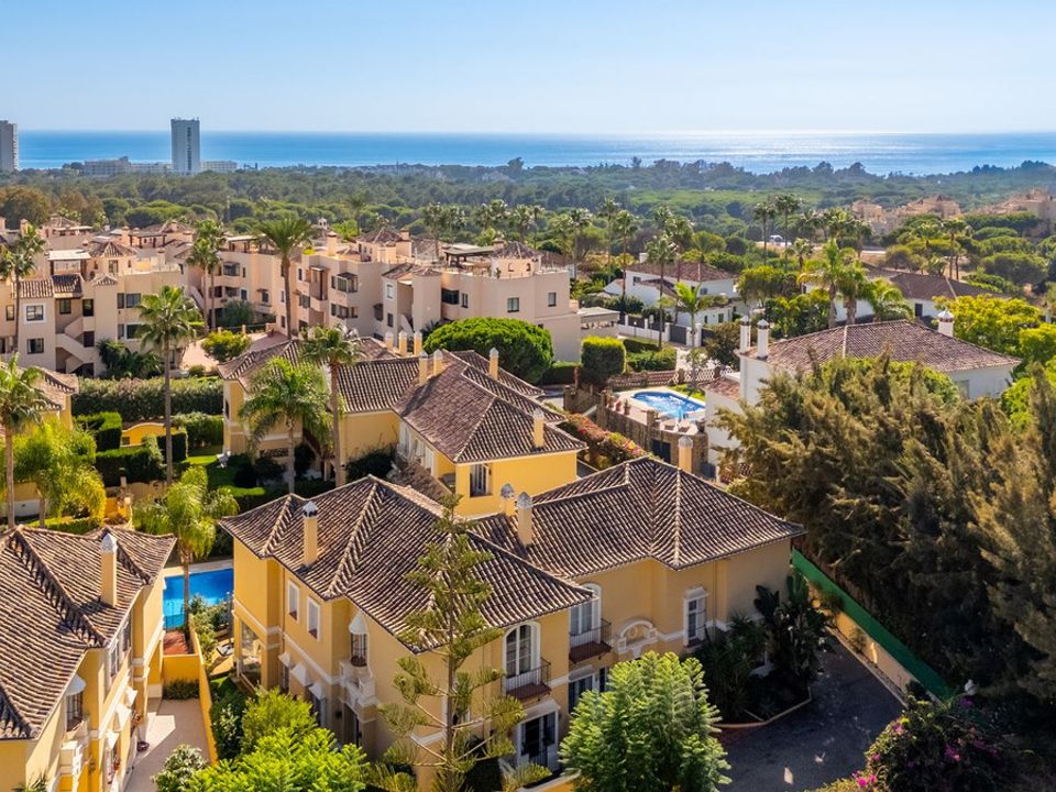 Villa i Elviria, Malaga - foto 1