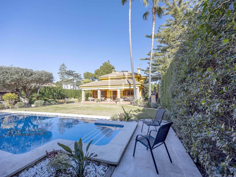 Villa i La Canada, Valencia - foto 1