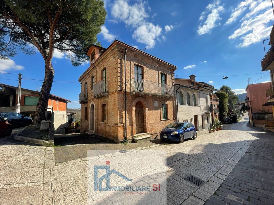 Villa in Sant'Angelo a Cupolo, Benevento - foto 1