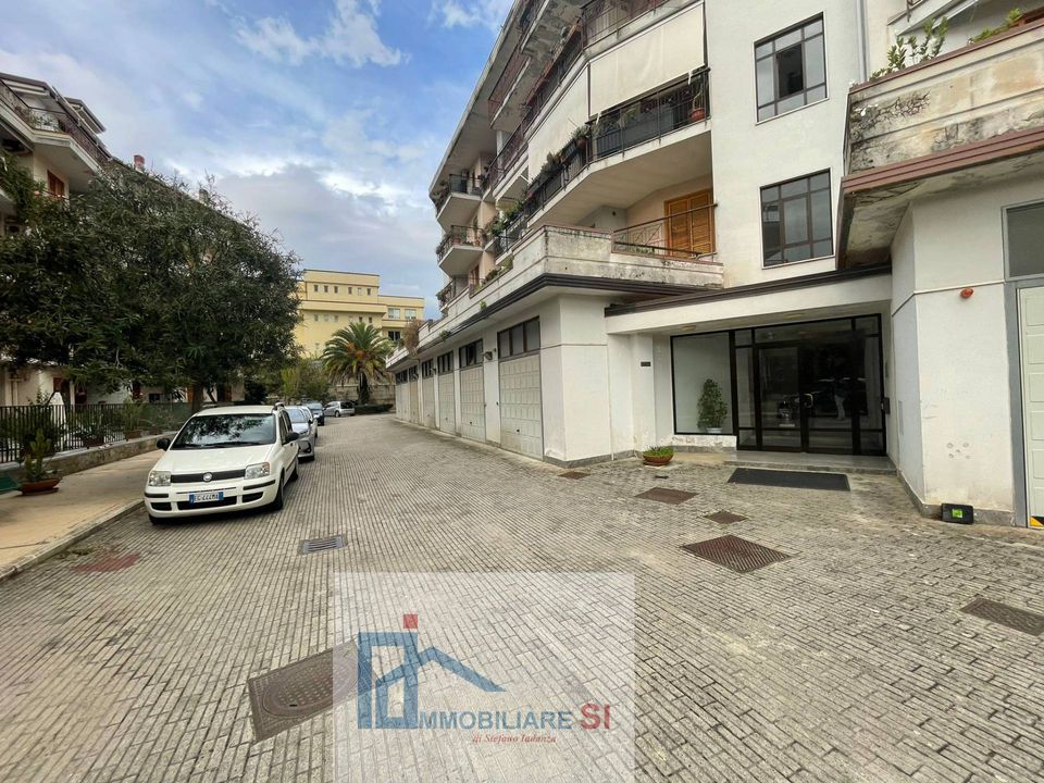 Parkeringsplass i Benevento, Benevento - bilde 5