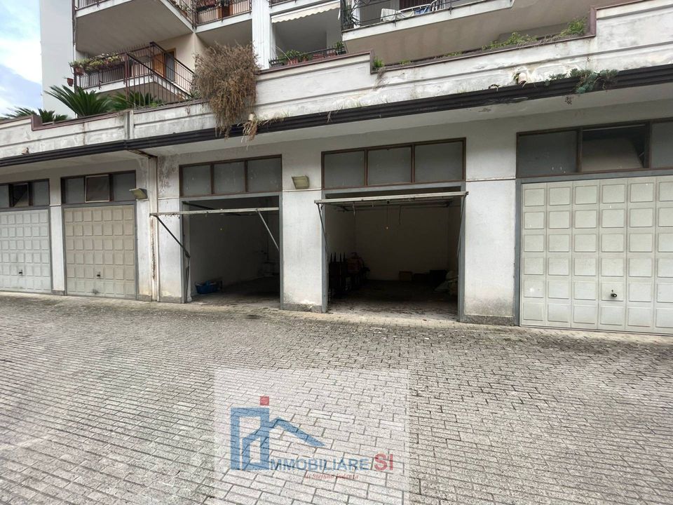 Parkeringsplads i Benevento, Benevento - foto 1