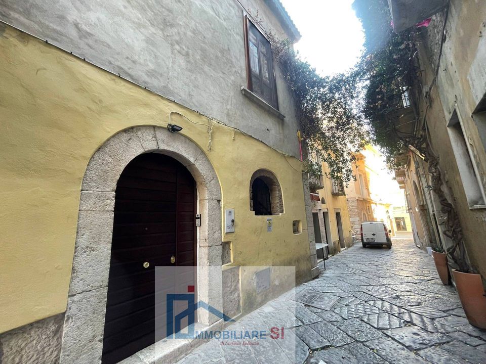Lejlighed i Benevento, Benevento - foto 2