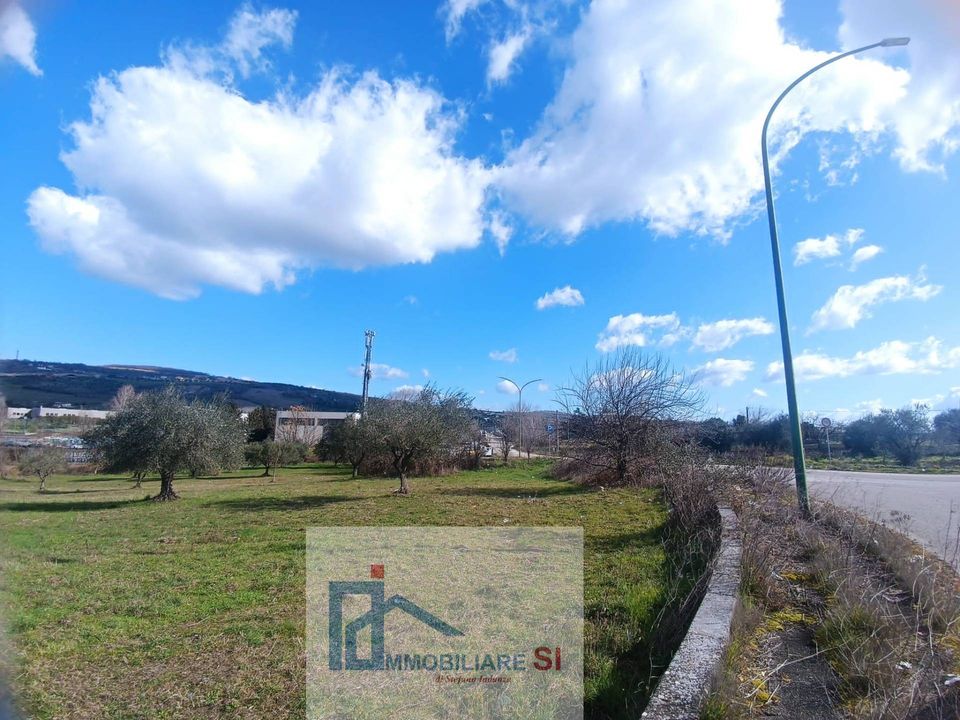 Helårsgrund i Benevento, Benevento - foto 1
