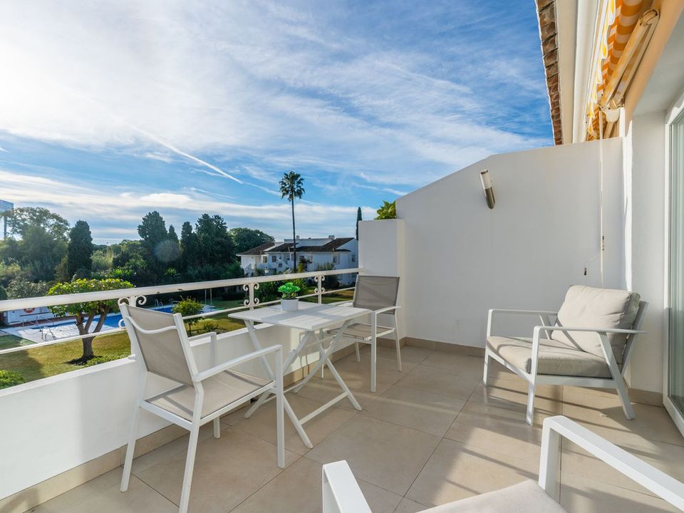 Leilighet i El Paraiso, Malaga - bilde 5