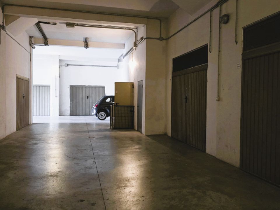 Garage i Pescara, Pescara - foto 3