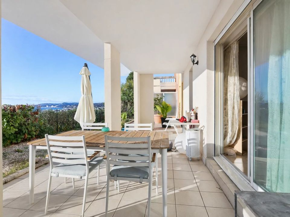 Leilighet i Saint-Laurent-du-Var, Alpes-Maritimes - bilde 3