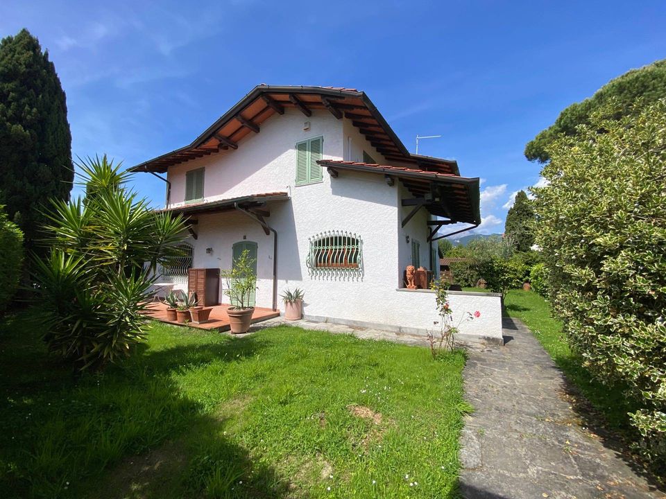 Villa i Forte dei Marmi, Lucca - foto 1