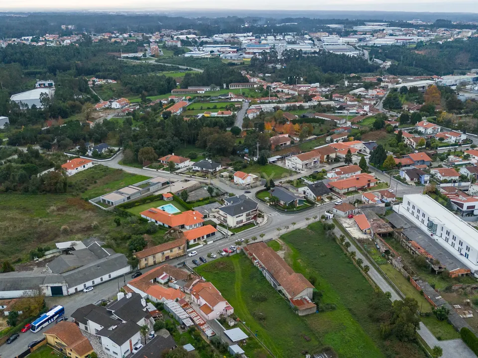 Helårsgrund i Santa Maria da Feira, Aveiro - foto 4
