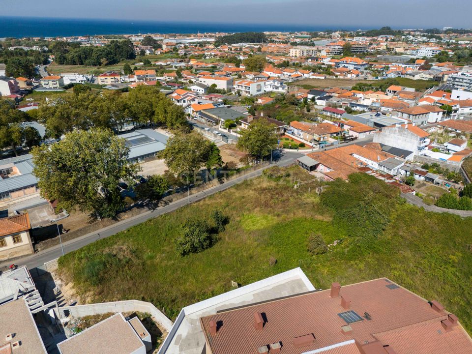 Helårsgrund i Santa Maria da Feira, Aveiro - foto 2