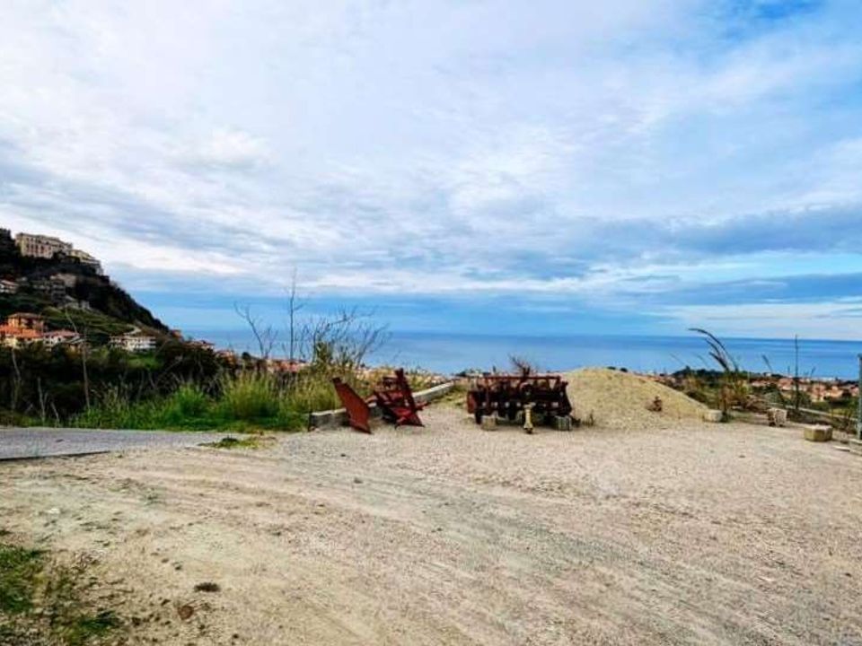 Helårsgrund i Belvedere Marittimo, Cosenza - foto 1