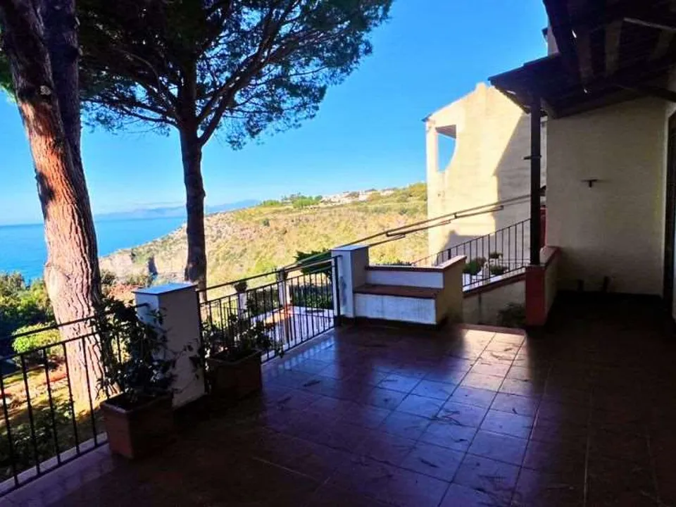 Villa i Scalea, Cosenza - foto 1