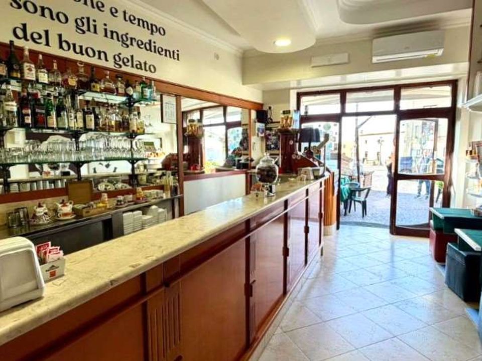 Erhvervsejendom i Belvedere Marittimo, Cosenza - foto 1