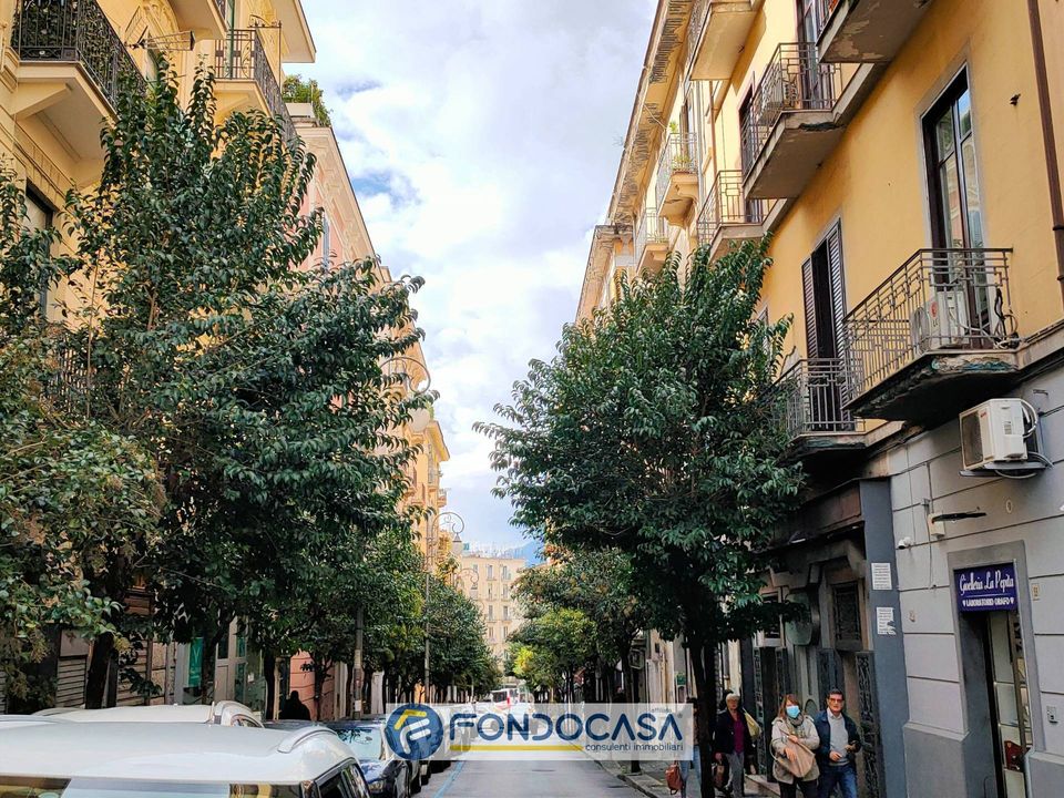 Erhvervsejendom i Salerno, Salerno - foto 4