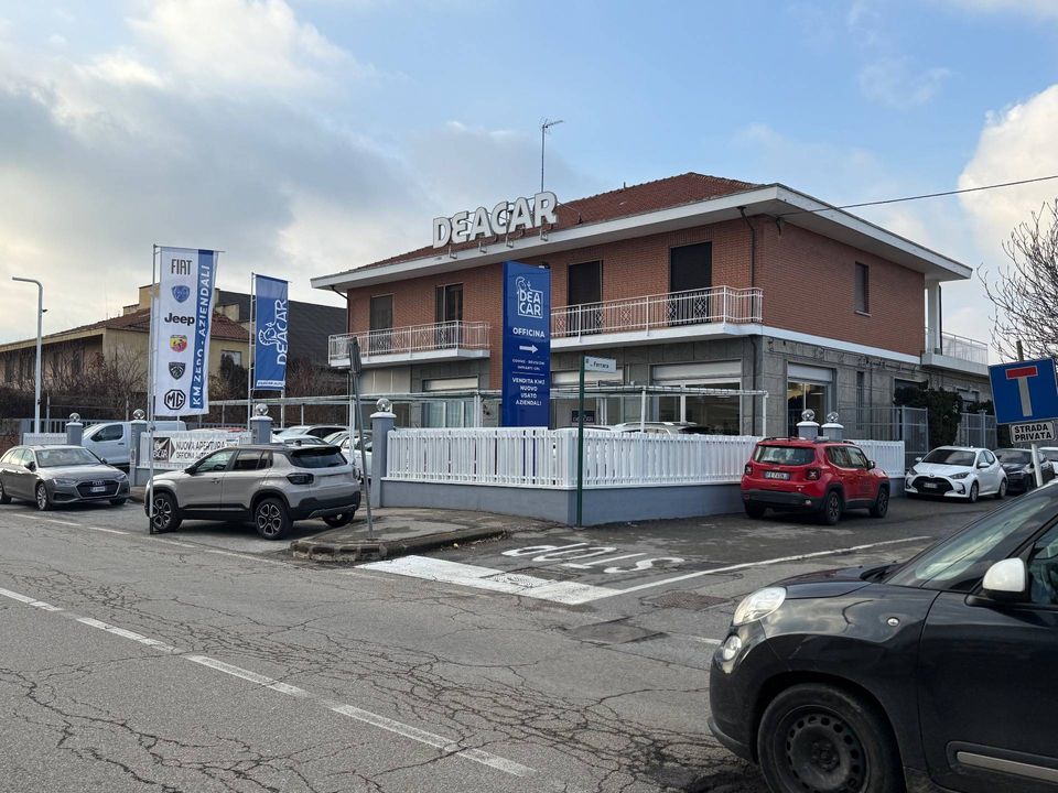 Erhvervsejendom i Orbassano, Turin - foto 2